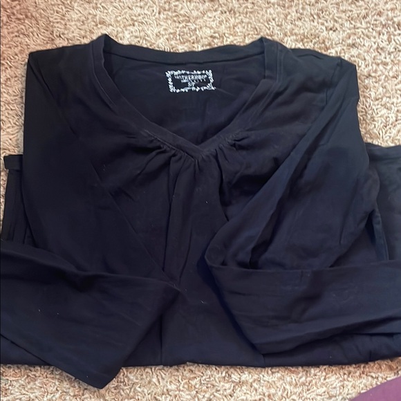 Set of Four Motherhood Maternity V-Neck Shirts in Black, Pink, and Teal - Picture 2 of 5